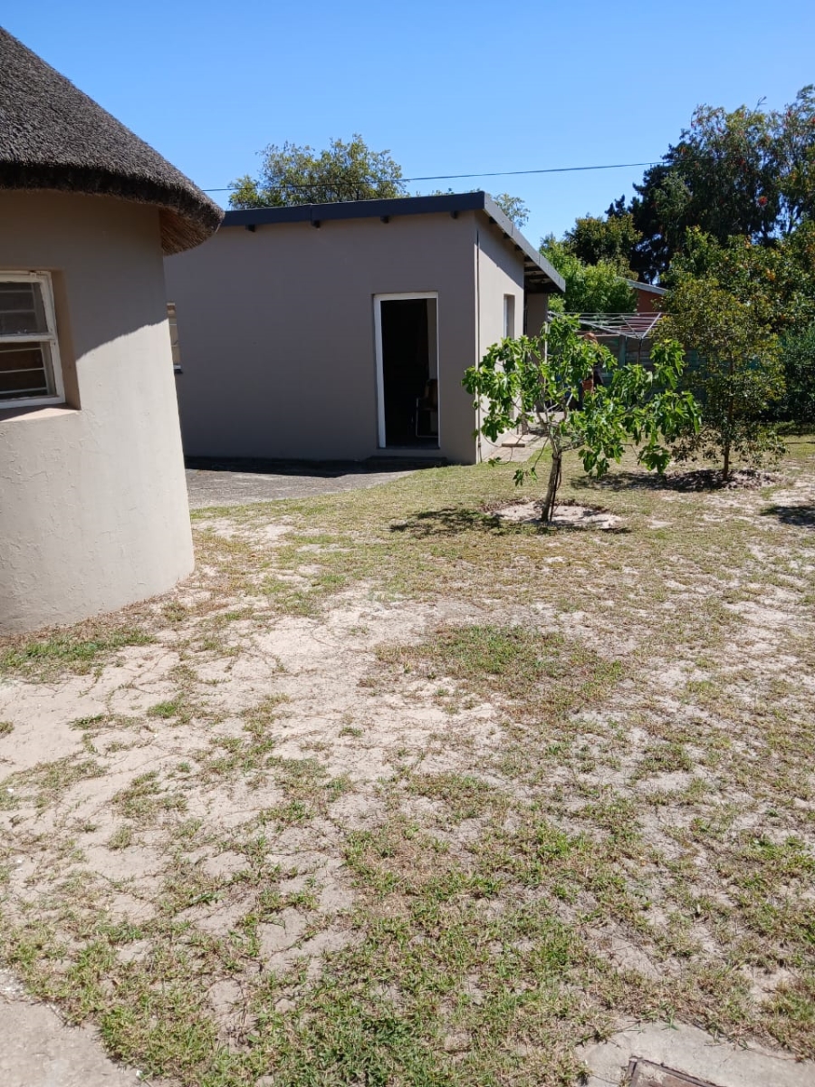 3 Bedroom Property for Sale in Albertinia Western Cape